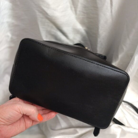 * MICHAEL KORS LEATHER BACKPACK BAG, LUXURY LEATHER BLACK QUILTED LARGE GOLD - Picture 7 of 14